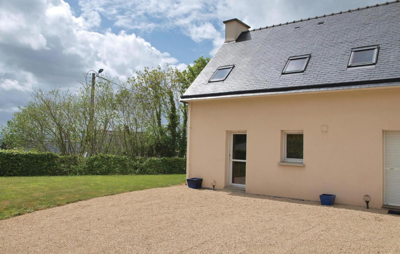 2 Bedroom Nice Home In Plestin Les Greves 外观 照片