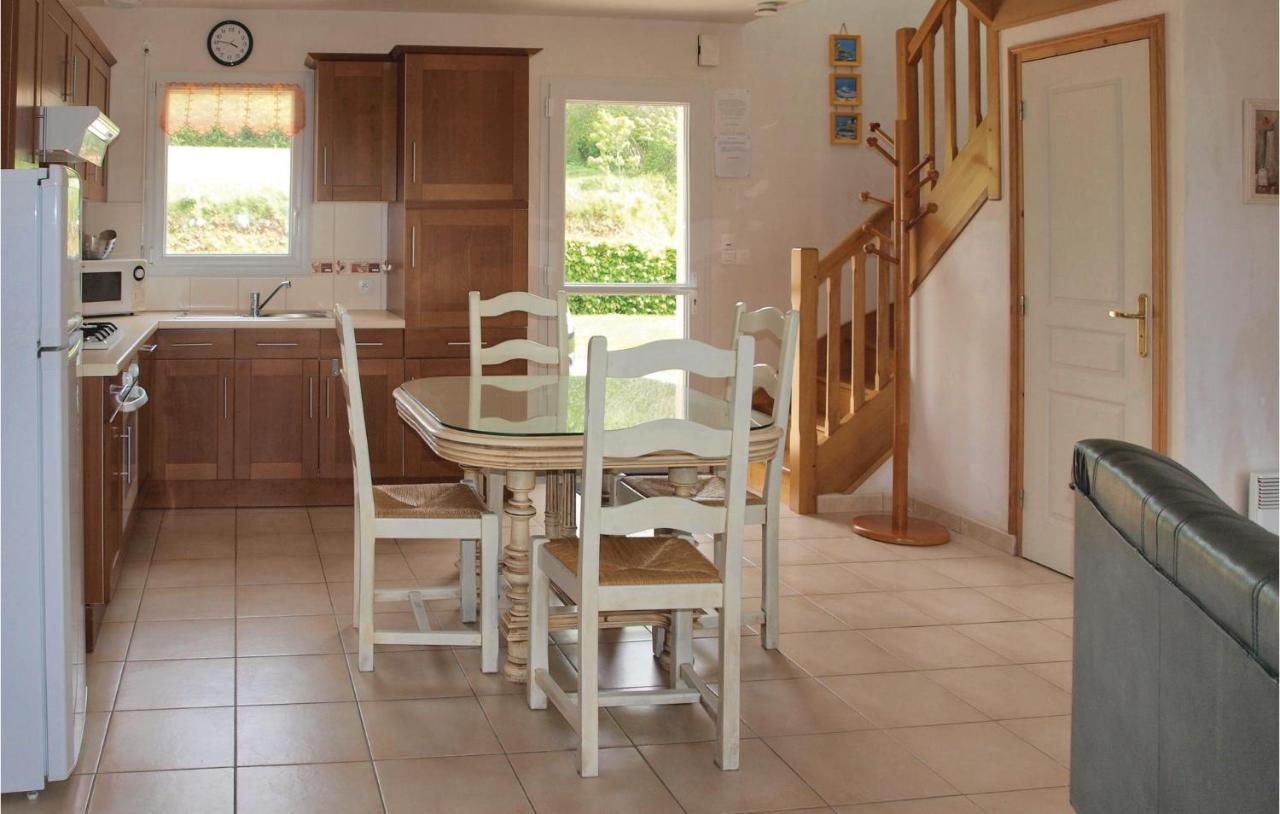 2 Bedroom Nice Home In Plestin Les Greves 外观 照片