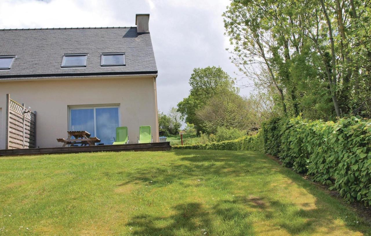 2 Bedroom Nice Home In Plestin Les Greves 外观 照片