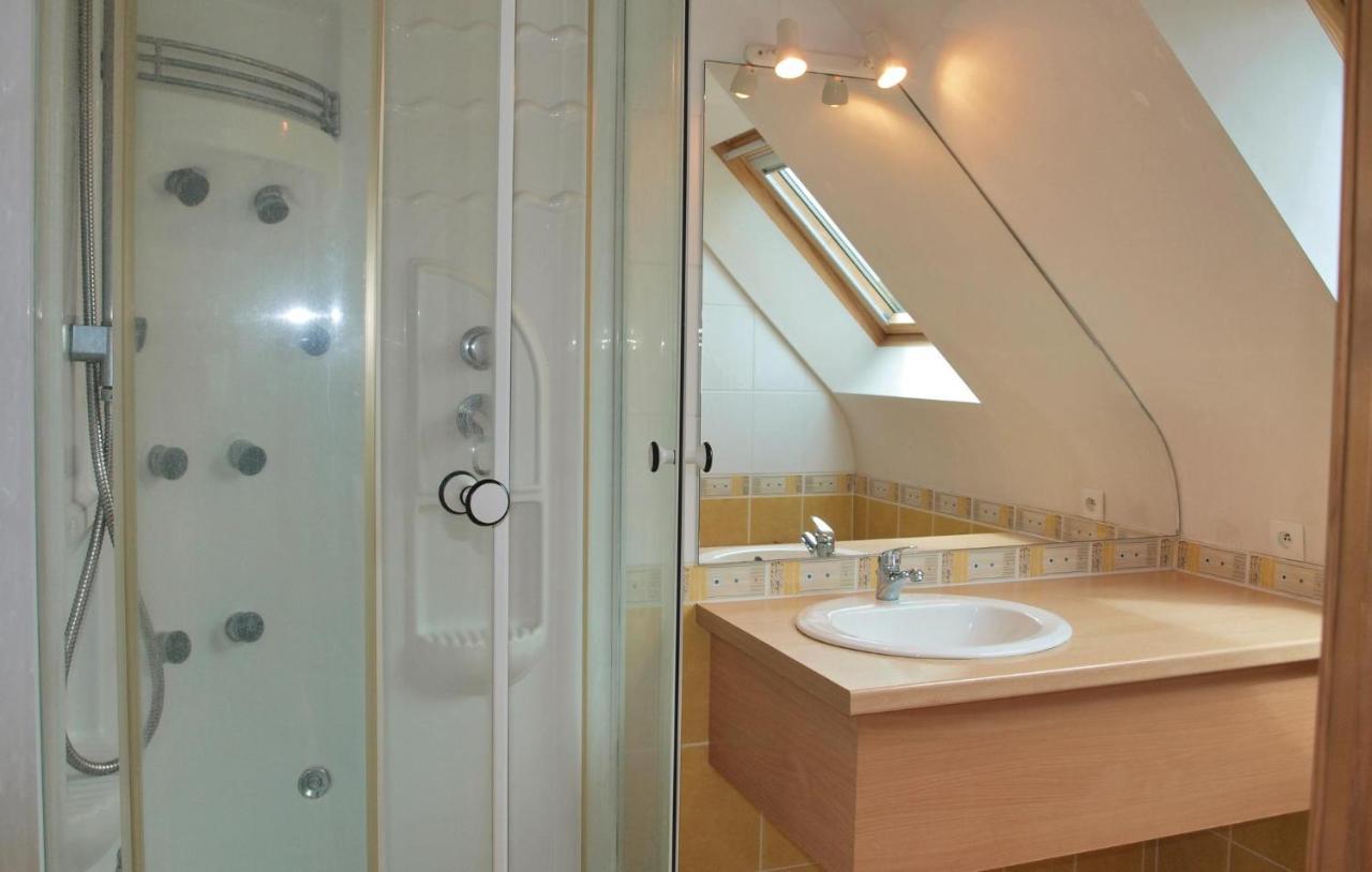 2 Bedroom Nice Home In Plestin Les Greves 外观 照片